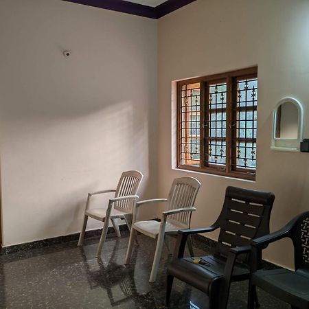 Homestay Nandana Gokarna  Bagian luar foto